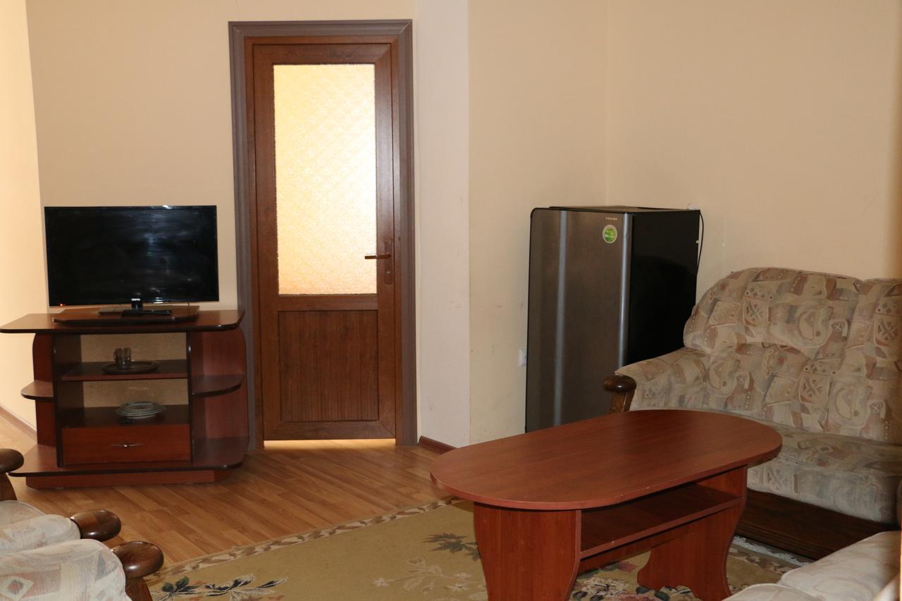 Ripa Hotell Tsaghkadzor Exteriör bild