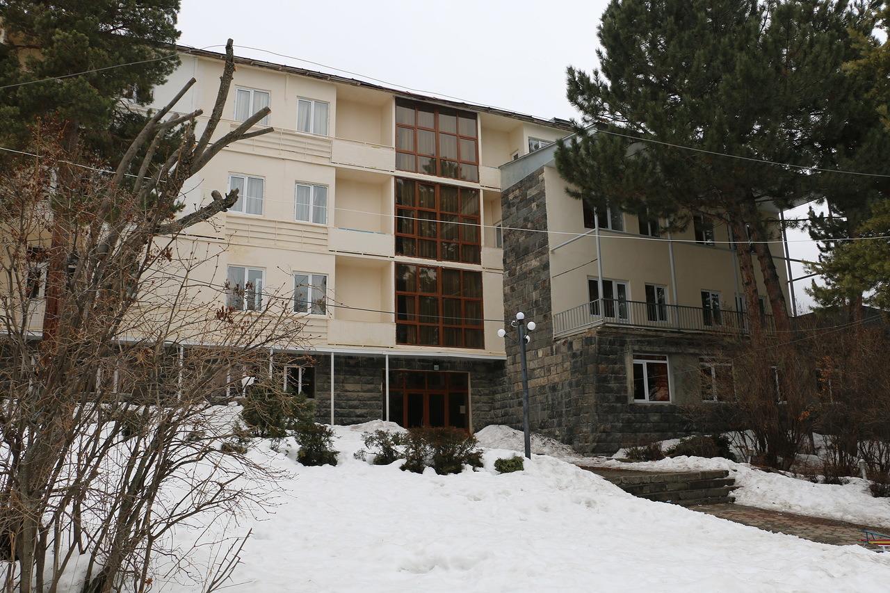 Ripa Hotell Tsaghkadzor Exteriör bild