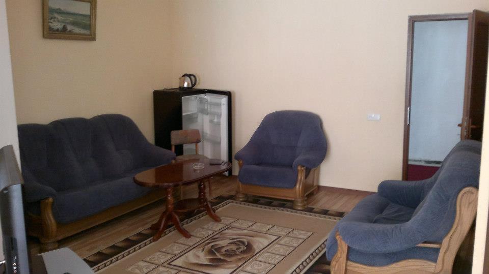 Ripa Hotell Tsaghkadzor Exteriör bild